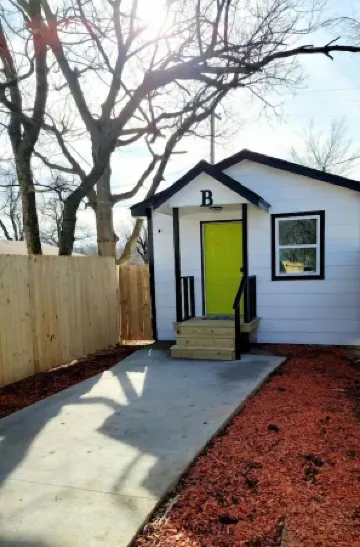 Newly Built Mid-Century Cozy Bungalow