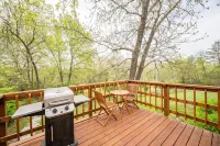 Happy Farm with Views & Hot Tub!