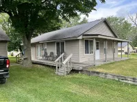 1 block from the Saginaw bay.  1.5 miles from the casino. 5300 pleasant drive