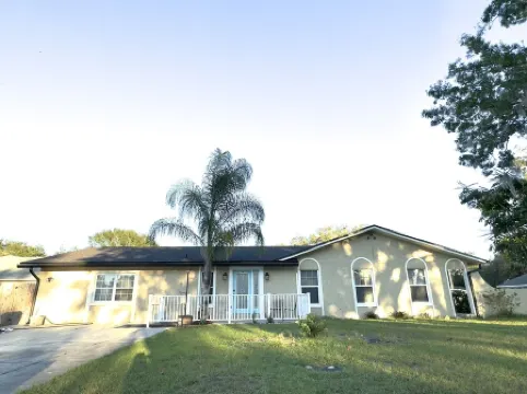 Modern Peaceful Pool Home, 25 Mins To Theme Parks!