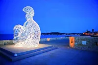 Antibes : Maisonnette with private terrace and shared swimming pool, close to the beach - 2-نجوم