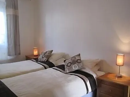 Playa Bastian, Ground Floor Apartment, Lovely Complex, WIFI, Near all amenities