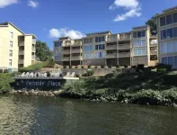 Paradise at Parkside-Newly remodel 3 Bedroom 2 Bathroom condo