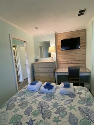 BEAUTIFUL  REMODELED VILLA JUST STEPS TO THE OCEAN