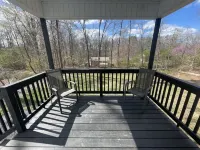 Ocoee Getaway￼ house with hot tub and fire pit