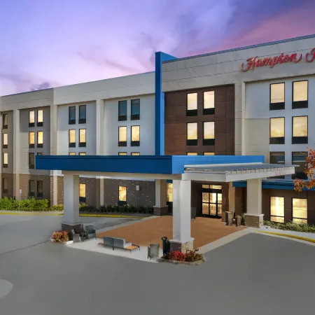 Hampton Inn Winchester N/Conference Center