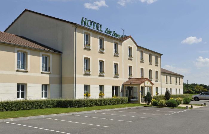 Brit Hotel Châteaudun