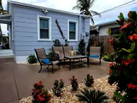 Tropical Get-A-Way in charming and serene Lake Worth Beach!
