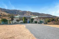 Elm Cottage Tumut - Wifi