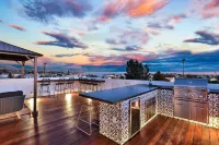 * Ocean view rooftop* Peloton* Modern & New