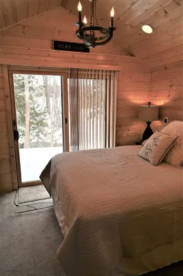 Lake Front, Lake Charlevoix, Large Park like setting. Hotels in Eveline Township