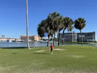 Beautiful waterfront condo on intercoastal in Treasure Island