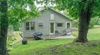 Cabin with private beach access to Lake Minnewaska