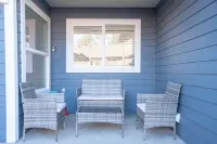 Book it and Love it! HGTV Looking Home