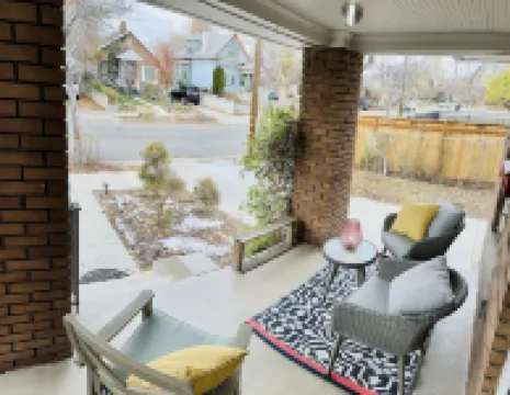 Sugar House Urban Escape: Cozy 3Br Near Mountains w/Wi-Fi & Ample Street Parking