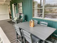 The Perch- FREE Golf Cart! Recently Updated, Sleeps 5, 1.5blocks from the beach.