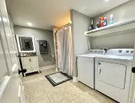Small town richness at Salt Creek Inn and Market 4 Bed 4 Bath Graham, TX