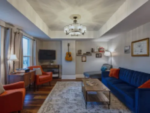 Carillon Cottage - Modern Comfort & Vintage Design Hotels in Kettering