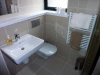 Rural cottage with stunning views