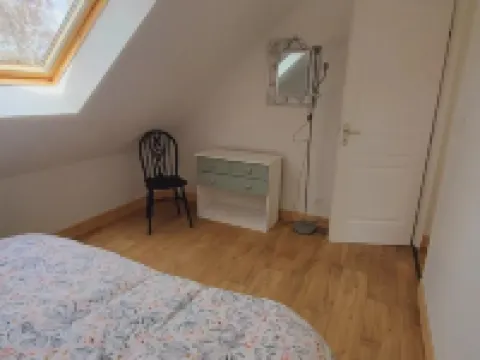 Charming Renovated Barn on the Outskirts of Sainte-Mère-Église 聖梅爾埃格利斯酒店