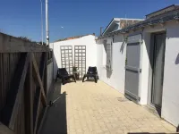 Charming renovated house Le Pouliguen Center. Everything on foot. Các khách sạn ở Le Pouliguen