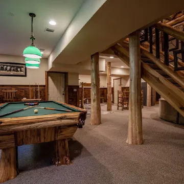 New Large Adirondack Lodge with Pond Waterfront and A/C