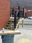 Eccentric Privy-Sleeps6. 2nd floor & outdoor deck