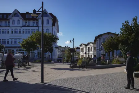 Seebad Ahlbeck - spacious apartment with sea view close to the beach