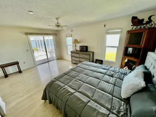 The Bays Edge Retreat Waterfront