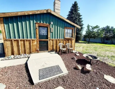 The Rustic Valley Cabin