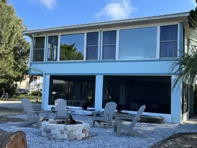 Waterfront Retreat Ozello/Crystal River secluded Stilt House with panoramic view