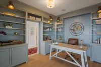 Luxurious Oceanfront Property: A Cruising Feeling Awaits You ! Hotels in York