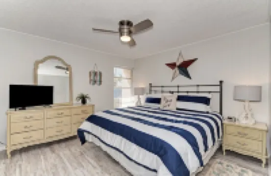 Bright & Beachy - Steps to the Water!