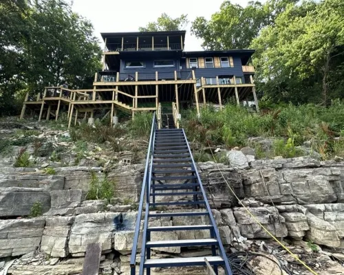 Bourbon Trail - Lakefront - Amazing Fish from Dock - Covered Slip Hotels in Mercer County