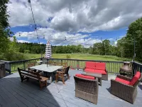 Catskills Getaway Home W/ Hot tub, Game room, fire pit and basketball court