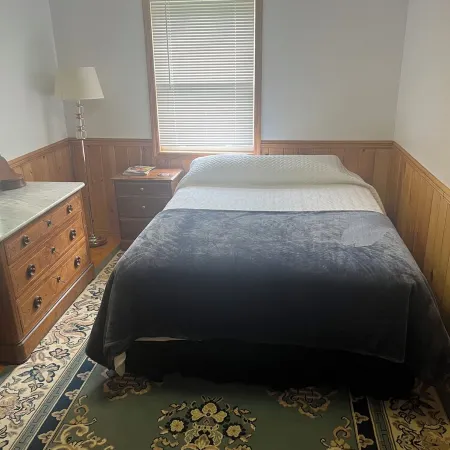 Thorn Creek Cottage