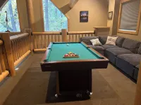 Relaxing Lake Retreat • Pool • Hot Tub • Fire Pit • Game Room