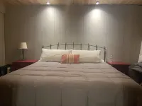 Minutes to town or very peaceful woods retreat! Close to trails and golf.