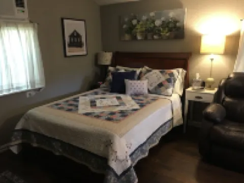 Farmhouse Cottage in the Country