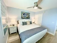 🐬 Exquisite Newly Remodeled Beachfront Apollo Condo 9th Floor with gorgeous view
