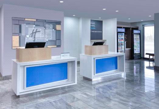 호텔 객실 내부 이미지