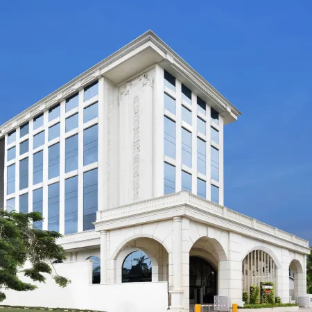 Courtyard by Marriott Bengaluru Hebbal Отели рядом с достопримечательностью «Технопарк Маньята»