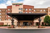 Courtyard Chicago Schaumburg/Woodfield Mall - bar