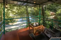 엘라 에코랜드 네이처 리트리트 아나비라티 호텔