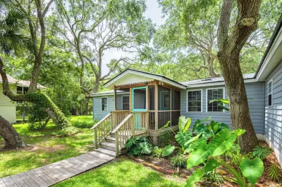 Folly Jungle Hideaway w/ Hot Tub! Hotels near Folly Beach