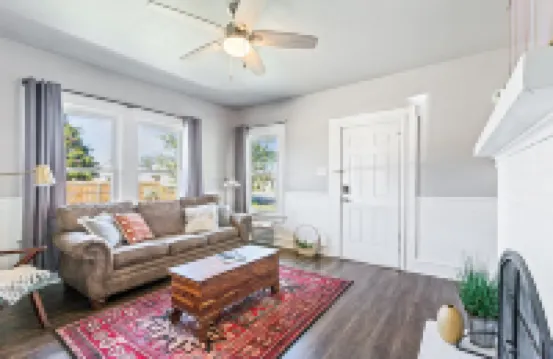 Stay Downtown Waco! Close to Magnolia, Baylor, Cameron Park