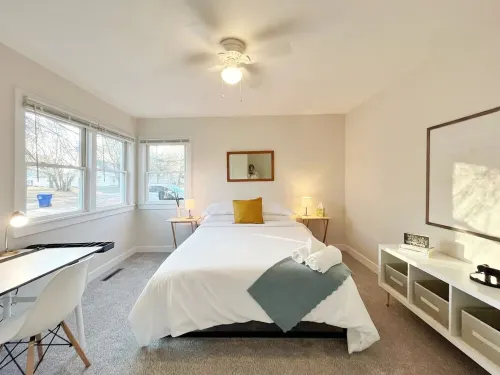 Katy Trail Rest Stop Hotels in Pettis County