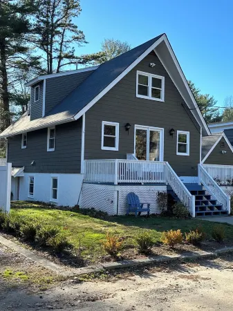 New 3Bd, 2BA Home 5 min walk to Long Sands Отели рядом с достопримечательностью «Лонг Сандс Бич»