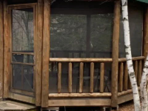 Bearadise On the Thornapple River Hotels in Flambeau