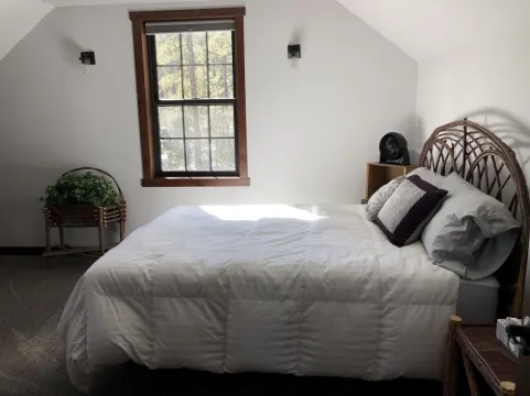 Hilltop Hideaway in the seclusion of the beautiful Black Hills